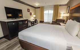 Comfort Inn & Suites Near Universal - N Hollywood - Burbank