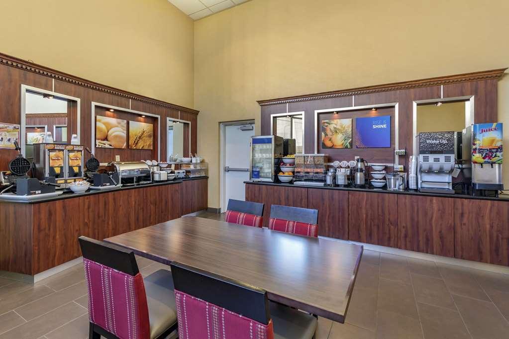 Comfort Inn & Suites Near Universal - N Hollywood - Burbank Los Angeles Restaurante foto